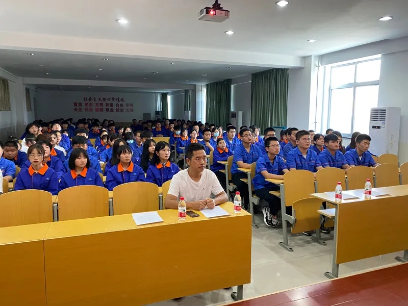 20210623_230521_001.jpg 20210623_230521_001.jpg