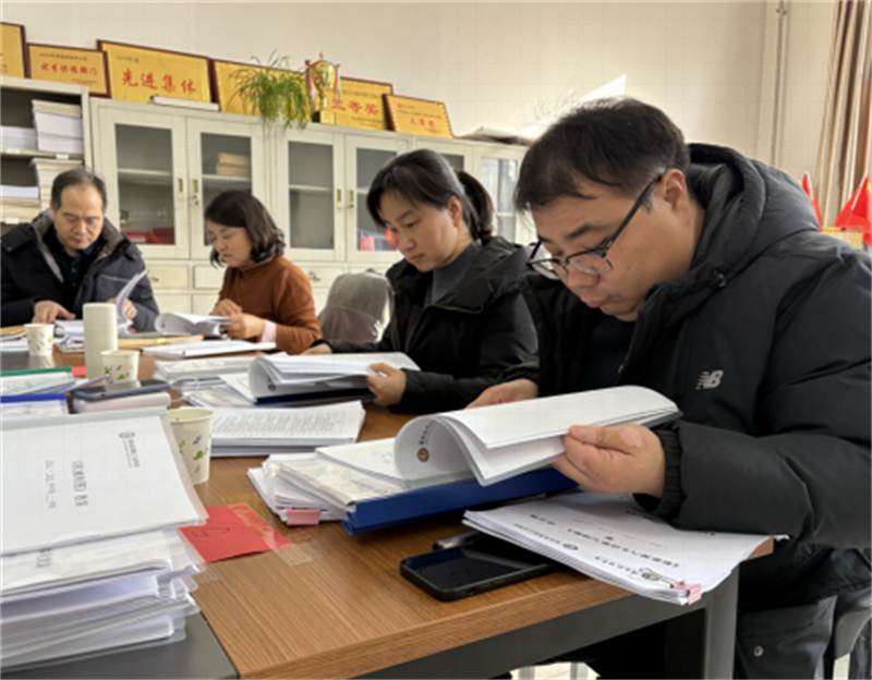 12�?7日十佳教案、优秀作业评比活动556.png