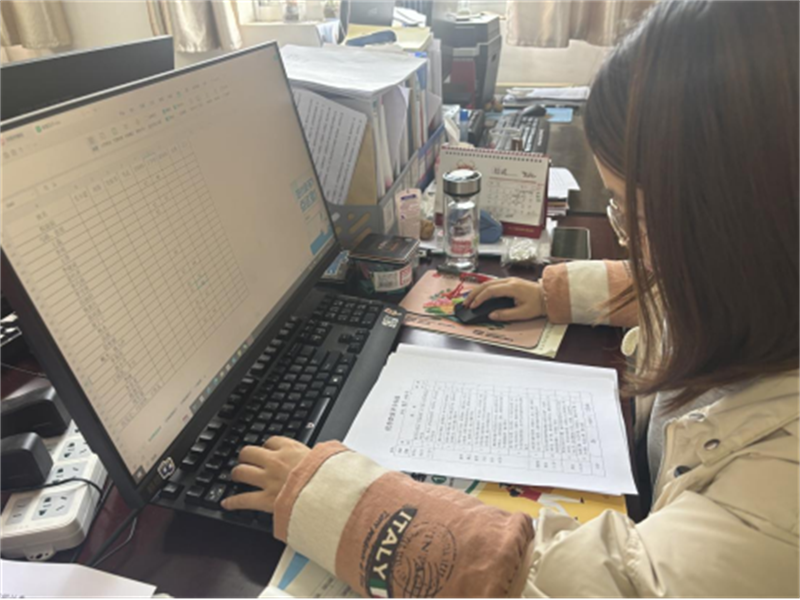 12�?7日十佳教案、优秀作业评比活动565.png
